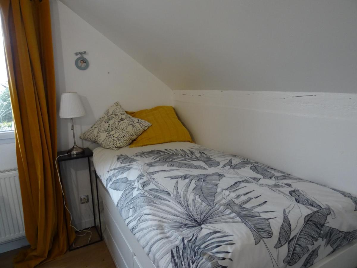Maison D'Hotes Les Roses Tremieres Saclay Extérieur photo